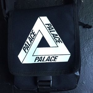 Palace sidebag